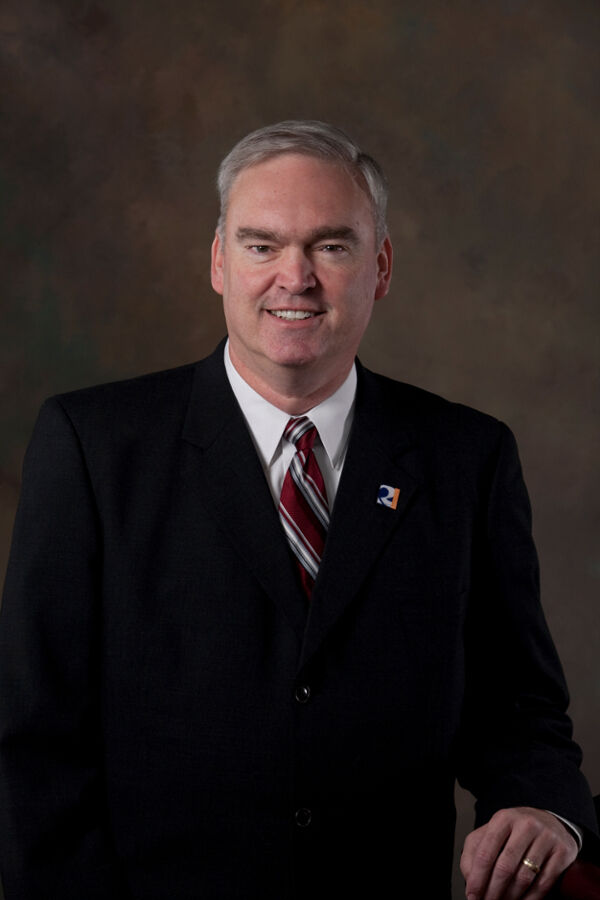 LONGWORTH-Dr. Shackleford - Credit RCC.jpg